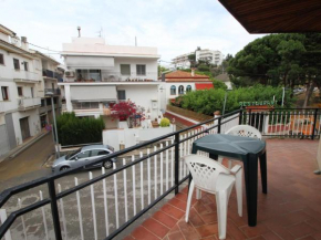 Apartamento céntrico, luminoso a 100m de la playa con balcón y wifi (01/06-30/09) - ES-228-3